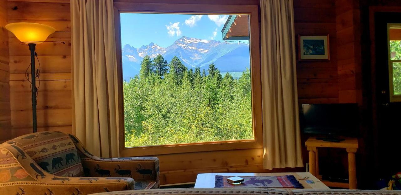 Mica Mountain Lodge & Log Cabins Tete Jaune Cache Bagian luar foto