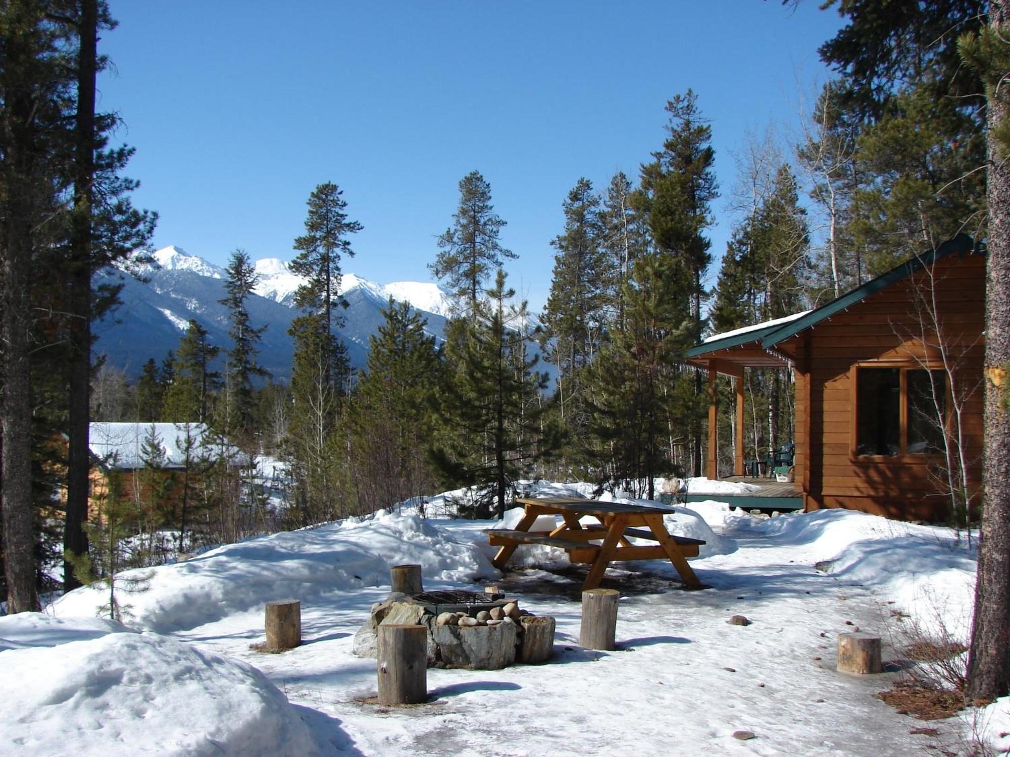 Mica Mountain Lodge & Log Cabins Tete Jaune Cache Bagian luar foto