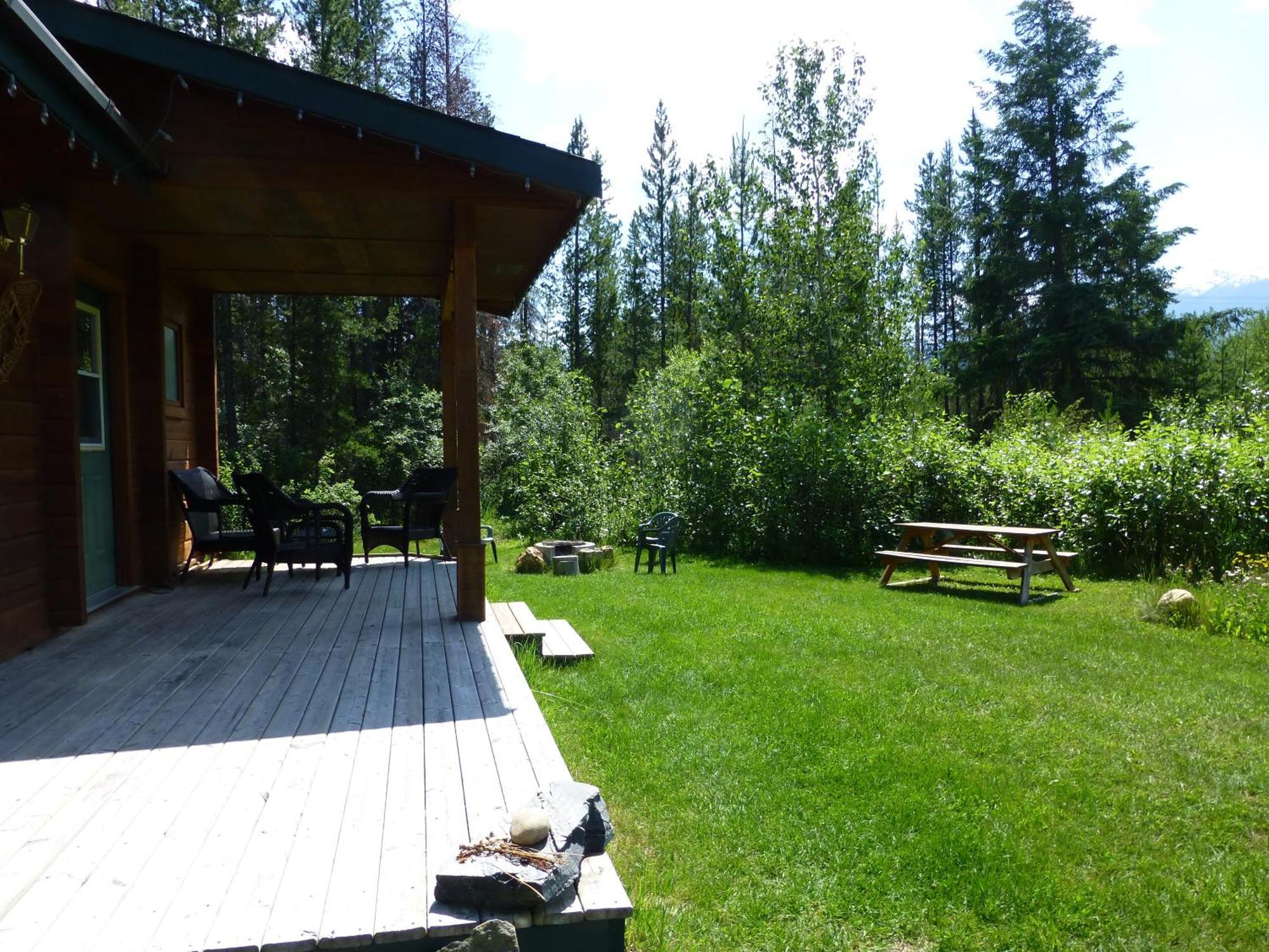 Mica Mountain Lodge & Log Cabins Tete Jaune Cache Bagian luar foto